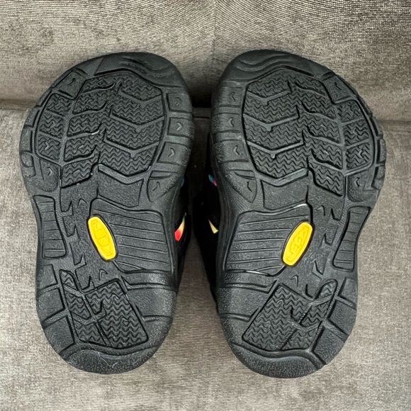 Keen Newport Shoe Toddler Sport Size 6 Black Leather Rainbow NWOT Water - Picture 3 of 7